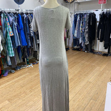 Load image into Gallery viewer, Saks fifth Ave t-shirt dress XS