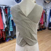 Load image into Gallery viewer, Pull & Bear lined vest NWT M