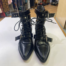 Load image into Gallery viewer, Chloe Embossed open leather boots 40