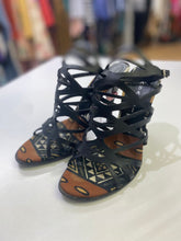 Load image into Gallery viewer, Casedei strappy heels 7
