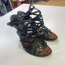 Load image into Gallery viewer, Casedei strappy heels 7