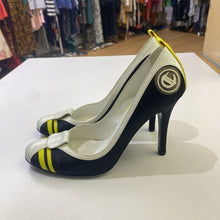 Load image into Gallery viewer, Casedei vintage satin/leather pumps 7 (AS IS)