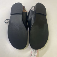 Load image into Gallery viewer, Vanessa Wu leather sandals 37