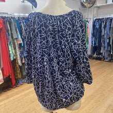 Load image into Gallery viewer, Michael Kors top 2X