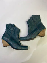 Load image into Gallery viewer, John Fluevog western Style Boots 8.5
