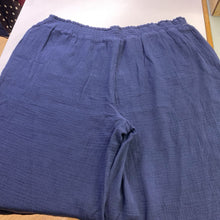 Load image into Gallery viewer, BeachLunchLounge pants XL