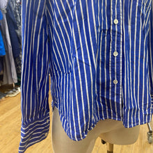 Load image into Gallery viewer, J Crew top 10