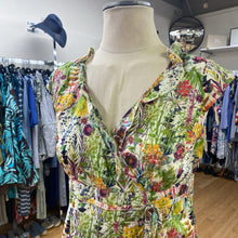 Load image into Gallery viewer, Roots floral dress M