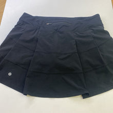 Load image into Gallery viewer, Lululemon skort 10 Tall