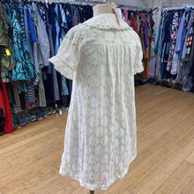 Load image into Gallery viewer, Pilcro lace dress XS