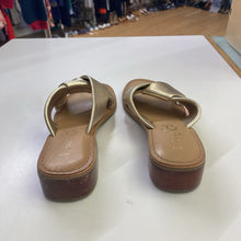 Load image into Gallery viewer, bos & co leather mules 9