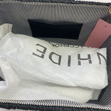 Load image into Gallery viewer, Louenhide straw handbag