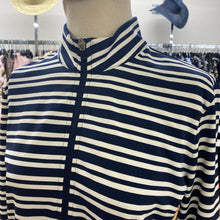 Load image into Gallery viewer, Tommy Bahama zip up M