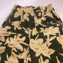Load image into Gallery viewer, Zara pants XS