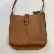 Load image into Gallery viewer, Gap pebbled leather handbag