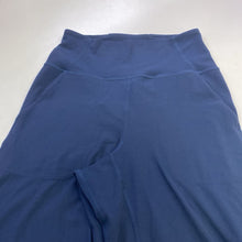 Load image into Gallery viewer, Lululemon crop wide leg leggings 4