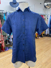 Load image into Gallery viewer, Pomp linen top XXS