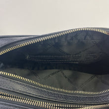 Load image into Gallery viewer, Michael Kors camera bag
