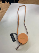 Load image into Gallery viewer, Marc Jacobs round crossbody