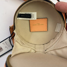 Load image into Gallery viewer, Marc Jacobs round crossbody