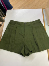 Load image into Gallery viewer, Banana Republic linen shorts 16 NWT