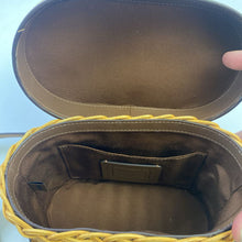 Load image into Gallery viewer, Coach straw handbag