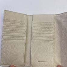 Load image into Gallery viewer, Matt & Nat wallet NWT