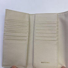 Load image into Gallery viewer, Matt & Nat wallet NWT