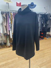 Load image into Gallery viewer, Spanx ultra soft sweater M