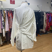 Load image into Gallery viewer, FRNCH long shirt L NWT