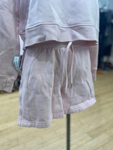 Load image into Gallery viewer, Lululemon shorts 6