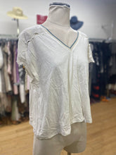 Load image into Gallery viewer, Anthropologie top S NWT