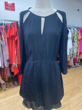Load image into Gallery viewer, Babaton silk dress S