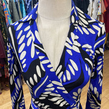 Load image into Gallery viewer, Diane Von Furstenburg wrap dress 6