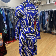 Load image into Gallery viewer, Diane Von Furstenburg wrap dress 6
