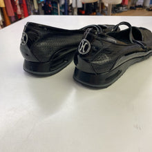 Load image into Gallery viewer, Nike ballet sneakers 9.5