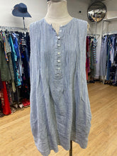 Load image into Gallery viewer, Naif linen dress L