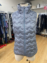 Load image into Gallery viewer, Columbia puffy vest S