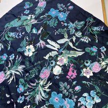 Load image into Gallery viewer, Banana Republic large square silk scarf NWT
