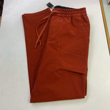 Load image into Gallery viewer, Lululemon pull on pants M