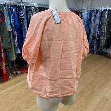 Load image into Gallery viewer, Part Two linen top 42
