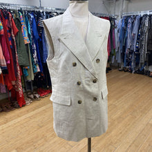 Load image into Gallery viewer, Banana Republic vest 14