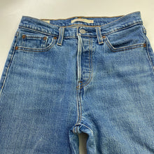 Load image into Gallery viewer, Levis Wedgie straight jeans 26