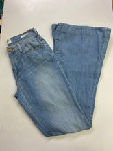 Load image into Gallery viewer, Frame Le High Flare jeans 27