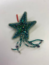 Load image into Gallery viewer, Beaded shooting star brooch