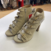 Load image into Gallery viewer, Kenneth Cole suede sandals NWT 8