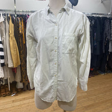 Load image into Gallery viewer, Community shirt S