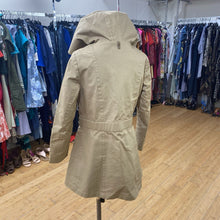Load image into Gallery viewer, Mackage light coat M