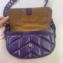 Load image into Gallery viewer, Patricia Nash quilted handbag