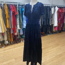 Load image into Gallery viewer, Anthropologie velour dress S NWT